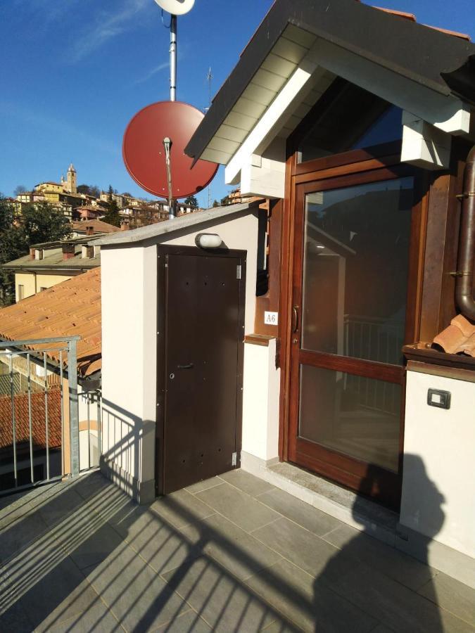 Appartamento Residenza Lavinia Monforte dʼAlba Dış mekan fotoğraf